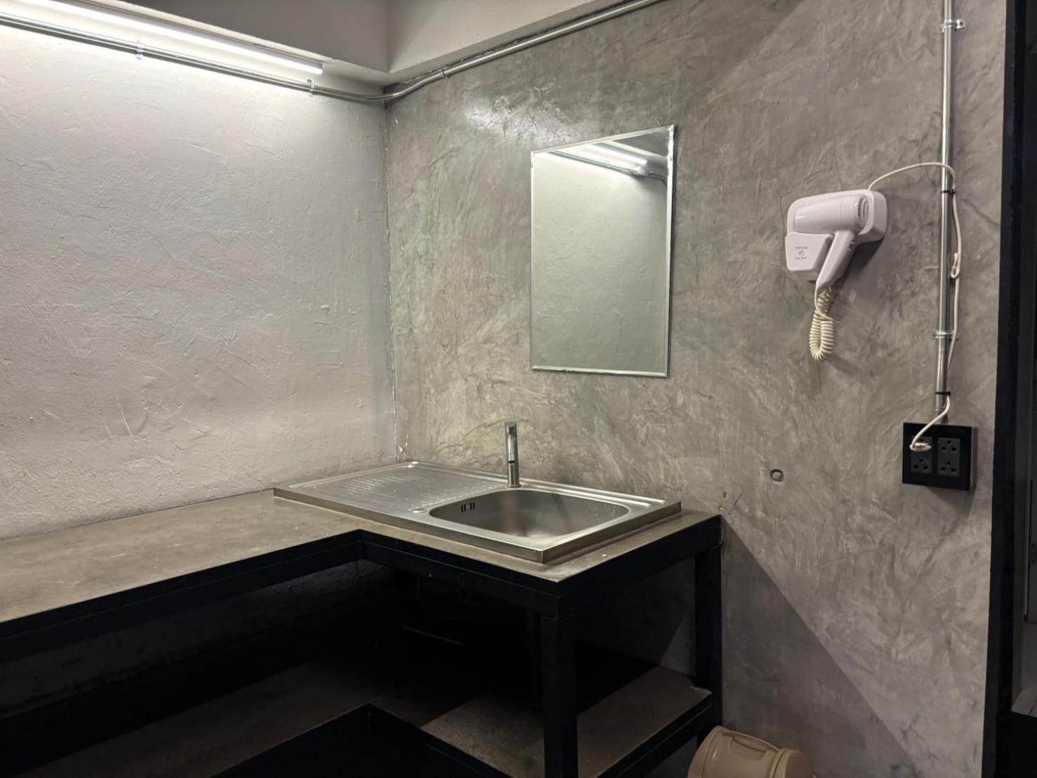Kayan Hostel Чиангмай Экстерьер фото